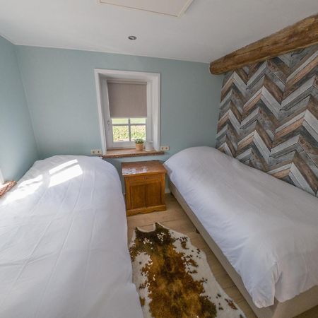 B&B Hoeve Klein Haneveld Sint-Oedenrode Exteriör bild